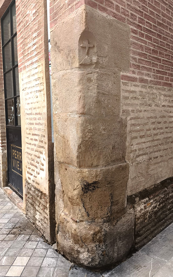 Guardacantones de Málaga